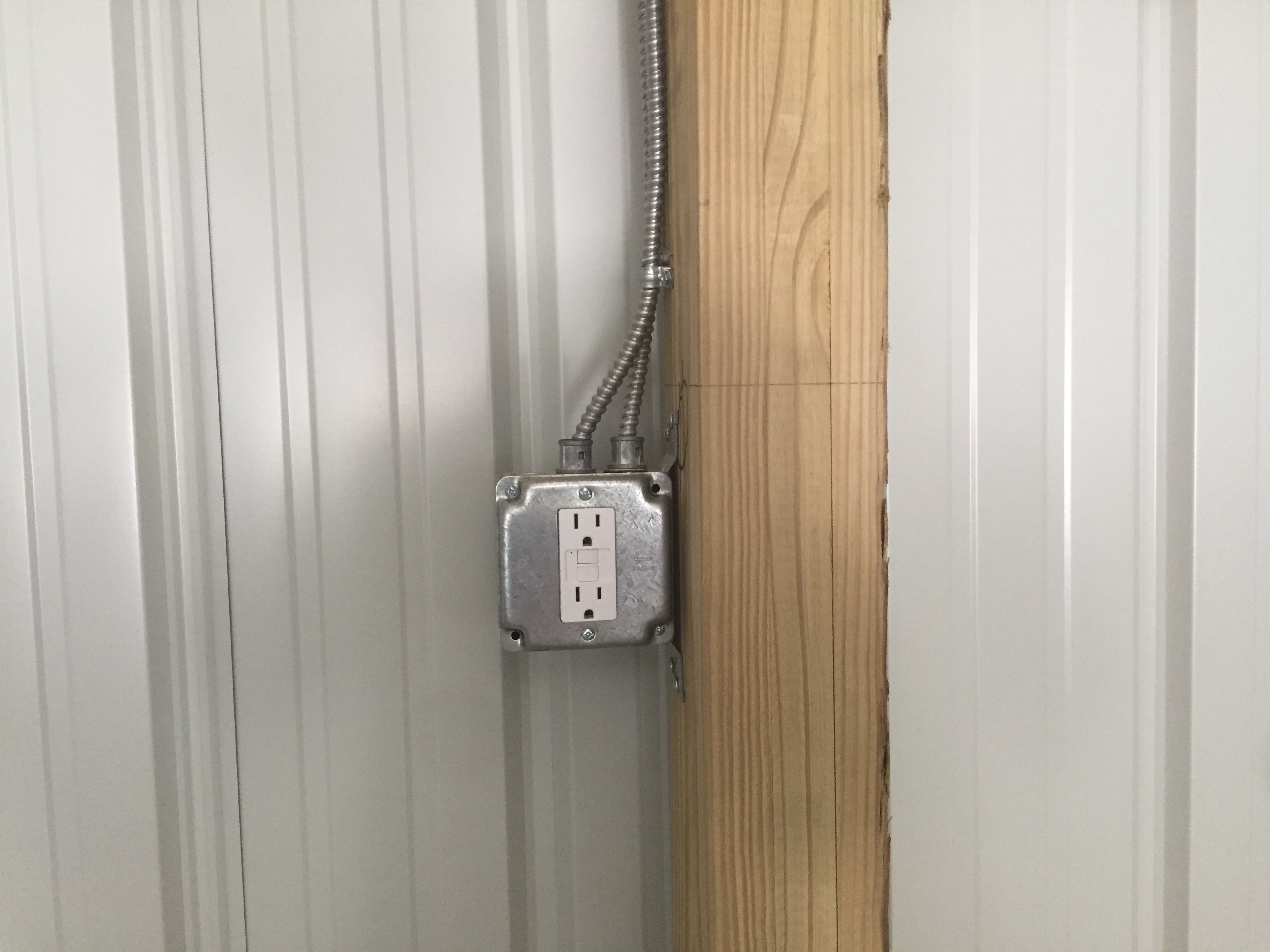 Electrical Outlet - RV and Boat Storage